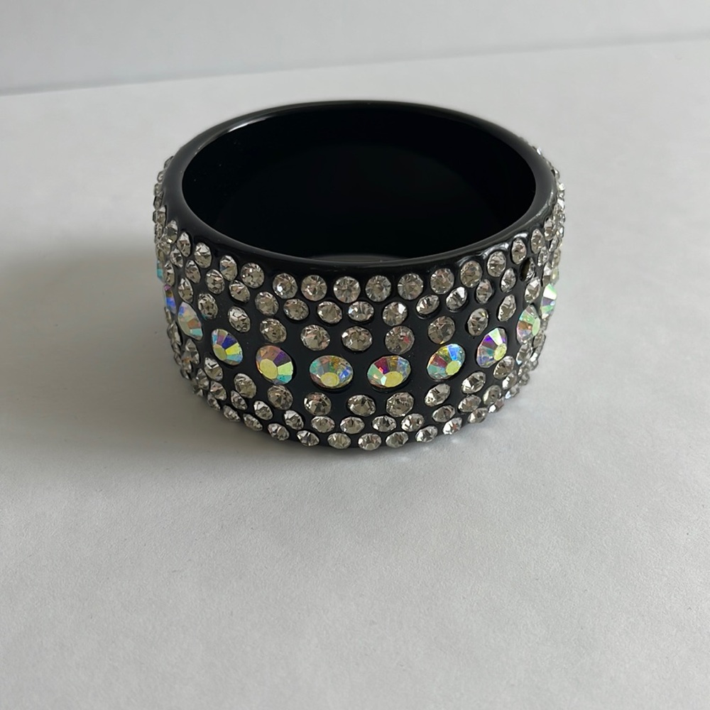 It’s Raining Rhinestones 🌧 Bejeweled Bangle Bracelet - Picture 2 of 4